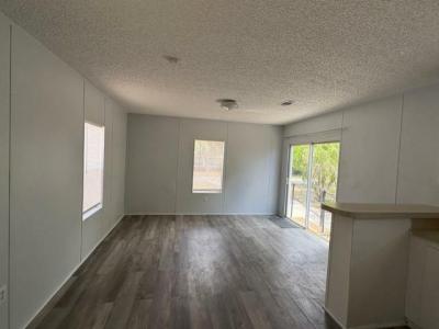 Photo 4 of 11 of home located at 955 Prairie St Avon Park, FL 33825