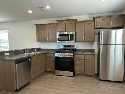 Photo 4 of 20 of home located at 1601 S Sandhill Rd. #83 Las Vegas, NV 89104