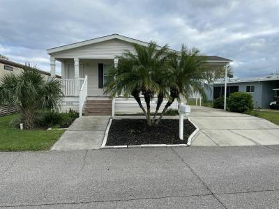 Mobile Home at 537 Falcon Crest Plant City, FL 33565