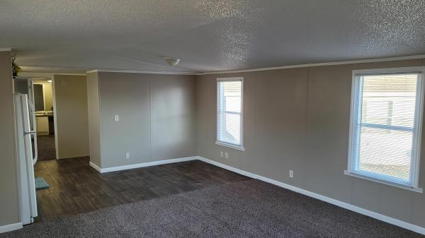 Photo 1 of 2 of home located at 2001 S Macarthur Blvd. #156 Oklahoma City, OK 73128