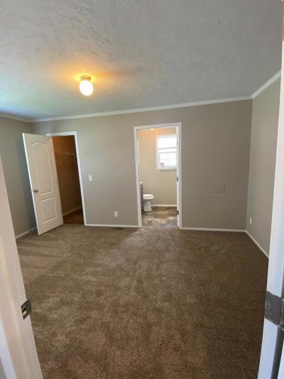 Photo 4 of 8 of home located at 38078 Franklin Dr Clinton Township, MI 48036
