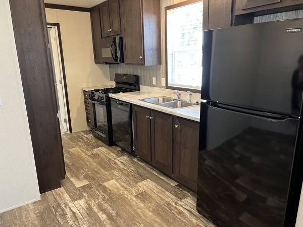 Photo 1 of 2 of home located at 191 Magnolia Pl. Belleville, MI 48111