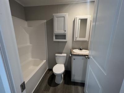 Photo 5 of 6 of home located at 2407 Eight Mile Road Kawkawlin, MI 48631