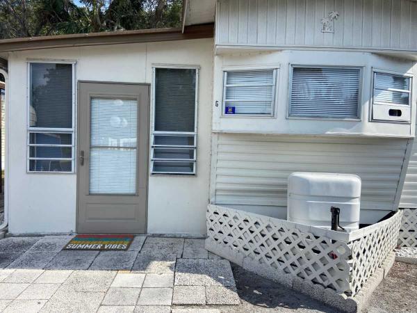 1980  Mobile Home For Sale