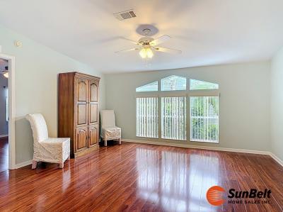Photo 3 of 30 of home located at 121 Green Forest Drive Ormond Beach, FL 32174
