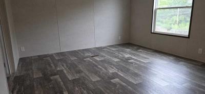 Photo 7 of 8 of home located at 85 Northwood Drive O Fallon, MO 63366