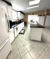 1993 PH Manufactured Home
