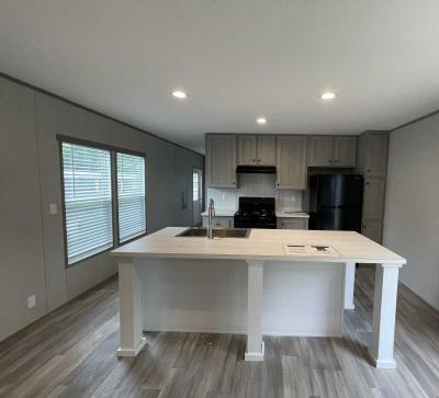 Mobile Home at 4711 Walnut Rd Buckeye Lake, OH 43008