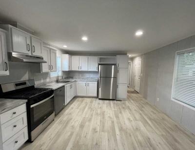 Mobile Home at 4711 Walnut Rd Buckeye Lake, OH 43008