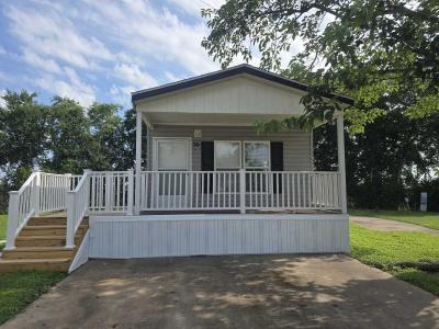 Photo 3 of 20 of home located at 3400 Robinson Dr # 36 Waco, TX 76706