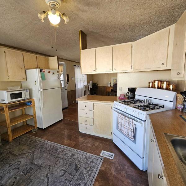 1988 Champion Sequoia Manufactured Home