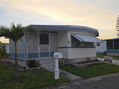 Photo 2 of 24 of home located at 6190 62nd Ave N Pinellas Park, FL 33782