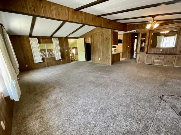1979 Golden West Somerset Manufactured Home
