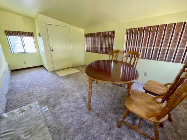1979 Golden West Somerset Manufactured Home