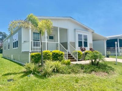 Photo 2 of 20 of home located at 29 N. Westwind Court Melbourne, FL 32934