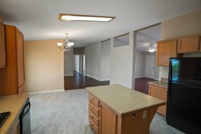 Photo 4 of 22 of home located at 27361 Sierra Highway Spc 289 Canyon Country, CA 91351