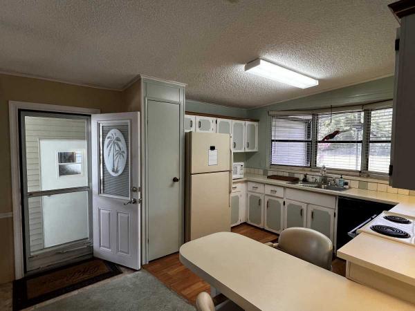 1987 Homes of Merit Mobile Home
