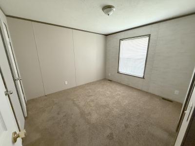 Photo 3 of 8 of home located at 43 Canterbury Ln Gardner, IL 60424