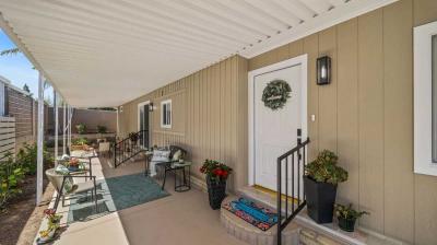 Photo 4 of 24 of home located at 16950 Lake Park Way #7 Yorba Linda, CA 92886