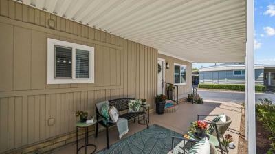 Photo 5 of 24 of home located at 16950 Lake Park Way #7 Yorba Linda, CA 92886