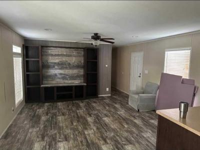 Photo 5 of 18 of home located at 15891 Old Houston Rd Conroe, TX 77302