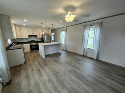 Mobile Home at 371 Brutus Drive Lakeville, MN 55044