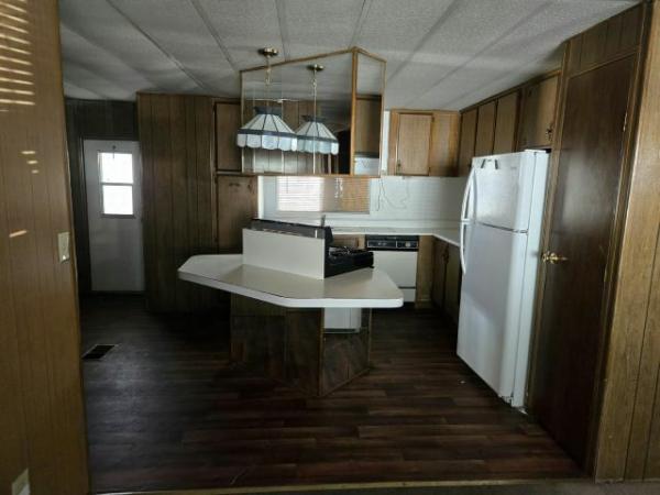 1974 PRESTIGE Manufactured Home