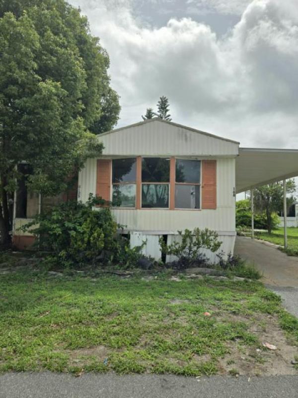 Photo 1 of 2 of home located at 2025 Dunshire Street Orlando, FL 32817
