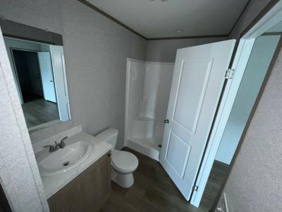 Photo 3 of 3 of home located at 2509 Aberdeen Dr. Findlay, OH 45840