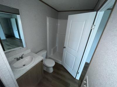Photo 3 of 3 of home located at 1024 Glencoe Dr. Findlay, OH 45840