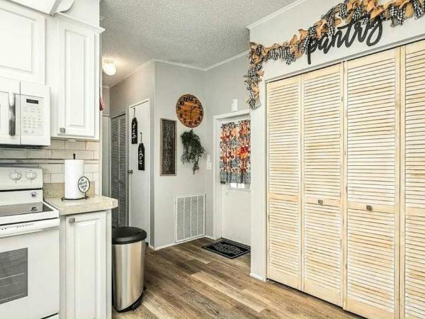 1999 Merit Manufactured Home