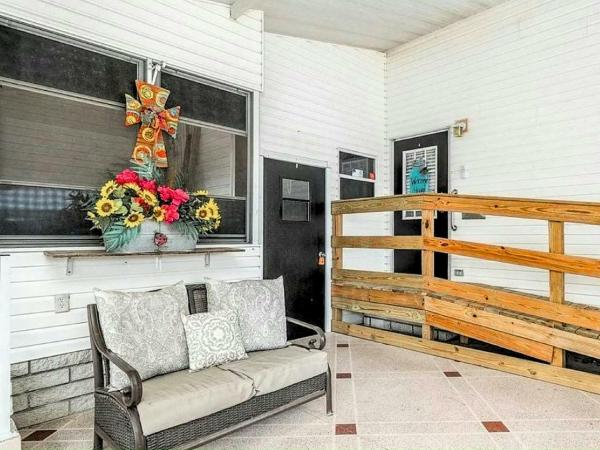 1999 Merit Manufactured Home