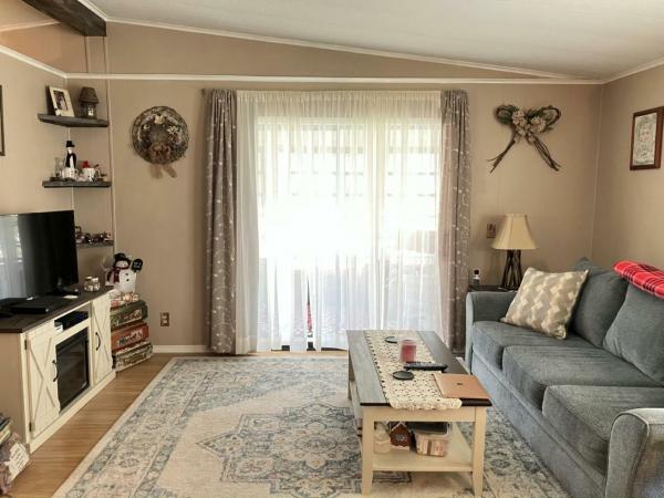 1985 BARR Manufactured Home