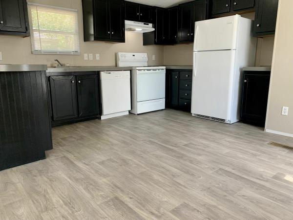 2005 35SA Mobile Home