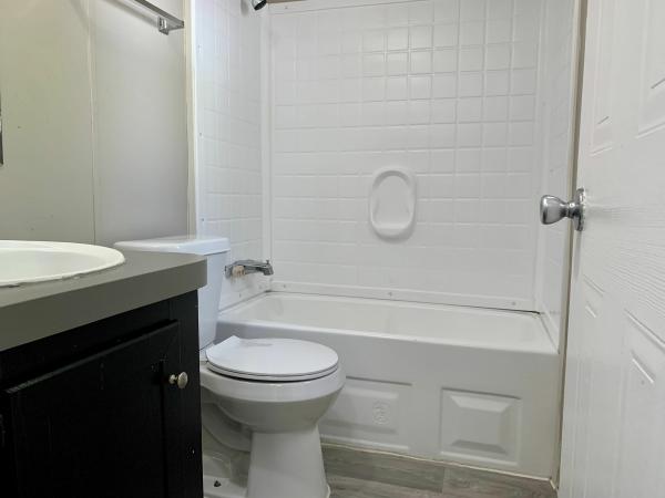 2005 35SA Mobile Home