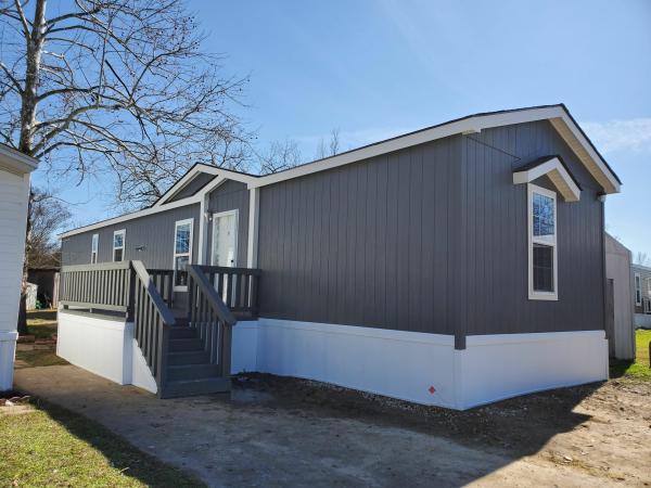 Photo 1 of 2 of home located at 1127 Cambridge Court Lot #46 Greenville, TX 75401