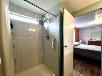 1979 Sher CC FLMHS CANTERBURY 2/2 Manufactured Home