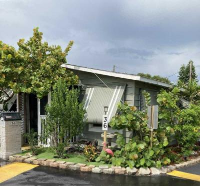 Photo 2 of 22 of home located at 540 Seminole Blvd #38 Largo, FL 33770