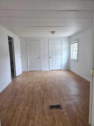 Photo 2 of 7 of home located at 27773 Cypress Lane Loop West Warrenton, MO 63383