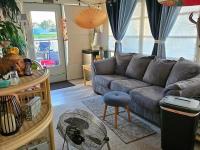 1985 ISLA HS Mobile Home