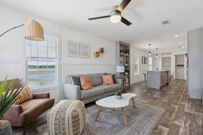 Photo 5 of 8 of home located at 335 Sailing Way Avon Park, FL 33825