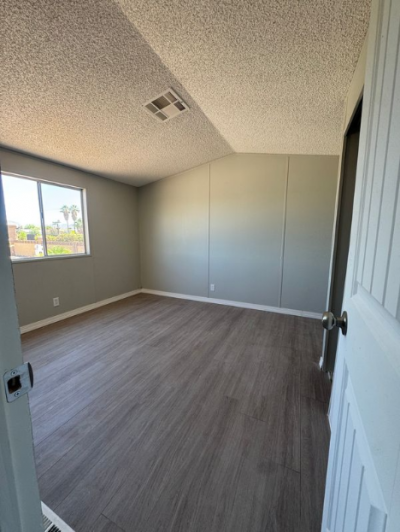 Photo 5 of 9 of home located at 652 S Ellsworth Rd Mesa, AZ 85208