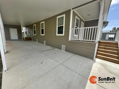 Photo 2 of 26 of home located at 3322 E Dale Street Lot A100 Leesburg, FL 34748