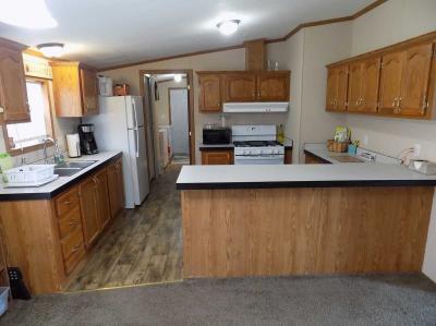 Photo 4 of 33 of home located at 13515 Apple St Carleton, MI 48117