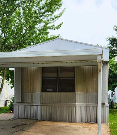 Photo 4 of 6 of home located at 147 Forsithia Ln Festus, MO 63028