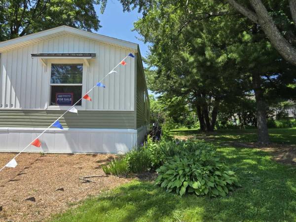 2025 Mobile Home