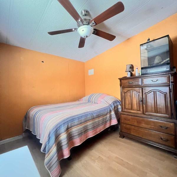 1985 Mobile Home