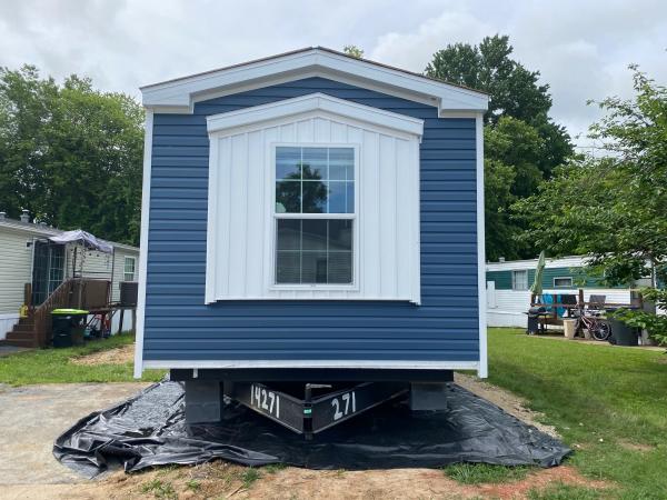 2025 Champion Home Builders, Inc. mobile Home