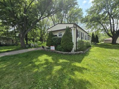 Mobile Home at 8585 Ashton Ave. Inver Grove Heights, MN 55077
