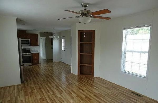 Photo 2 of 2 of home located at 48 Mollie Dr Ephrata, PA 17522